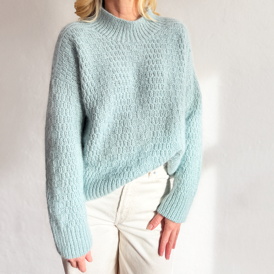 Notebook Mono Sweater