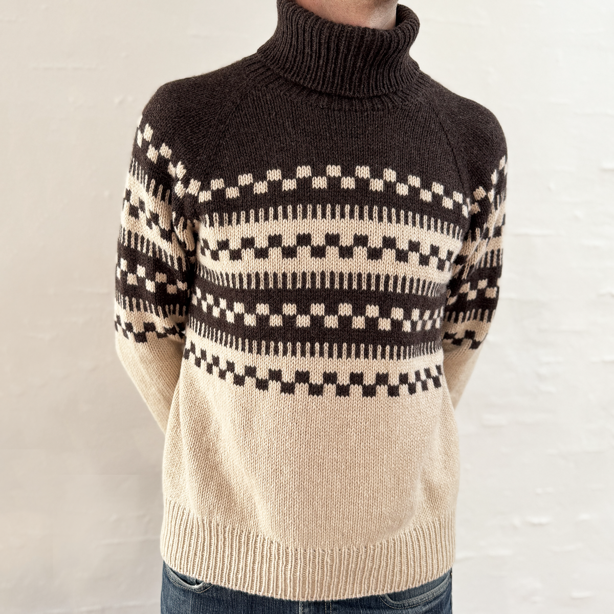 Evolve Sweater Man