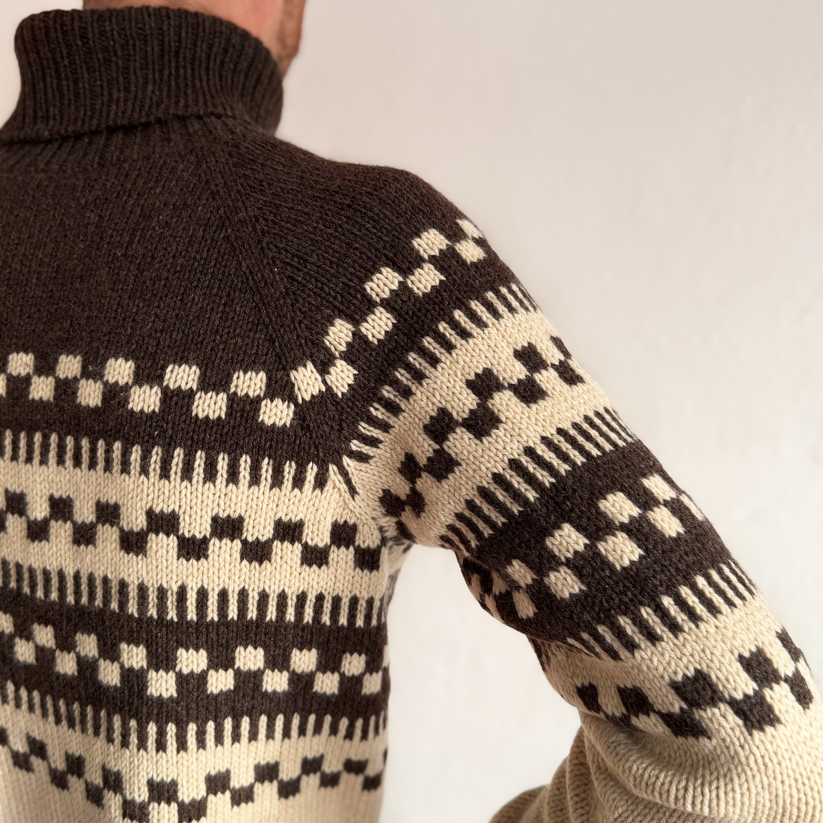 Evolve Sweater Man