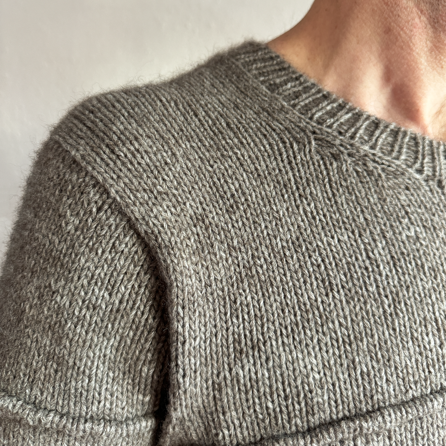 Tuck Sweater Man