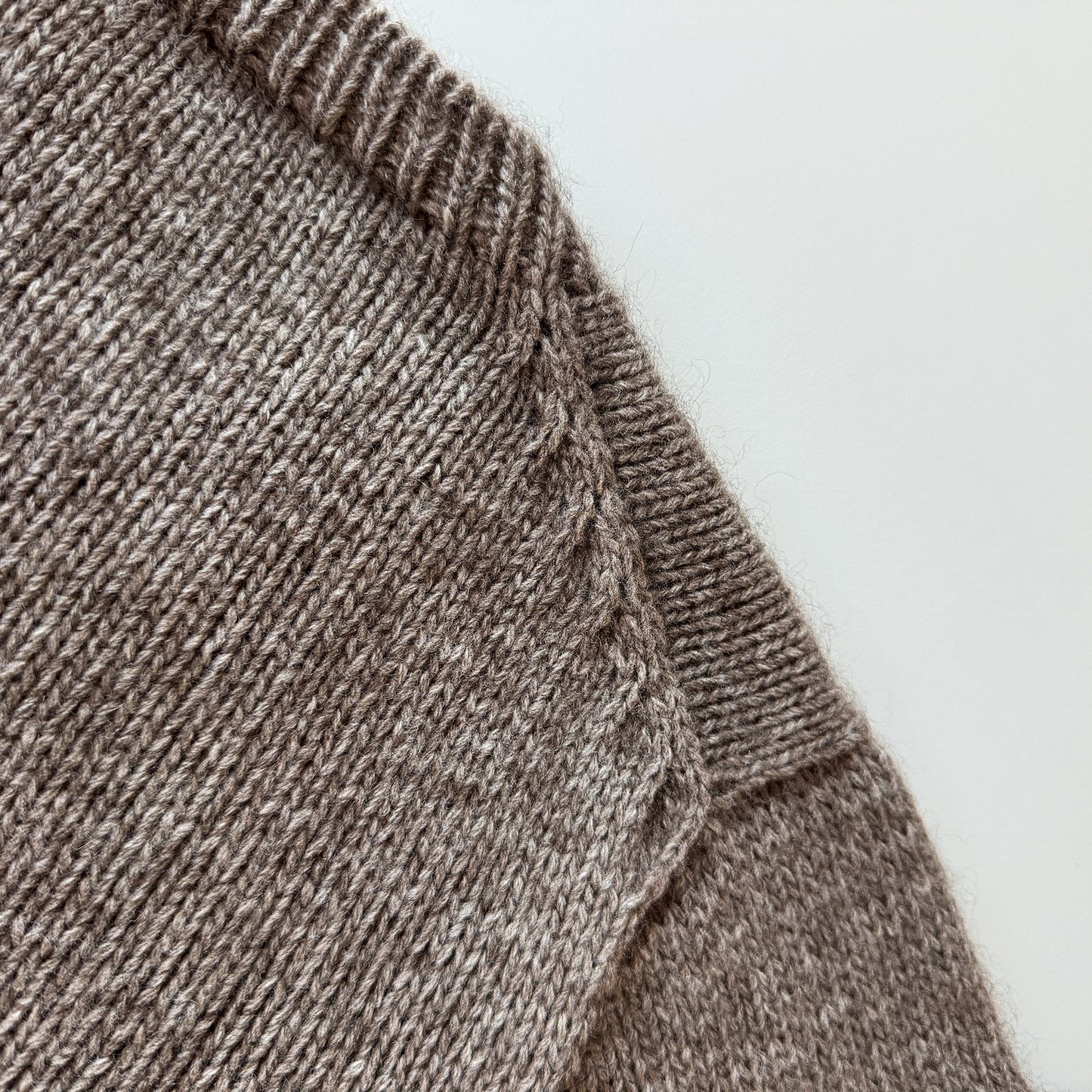 Tuck Sweater Man