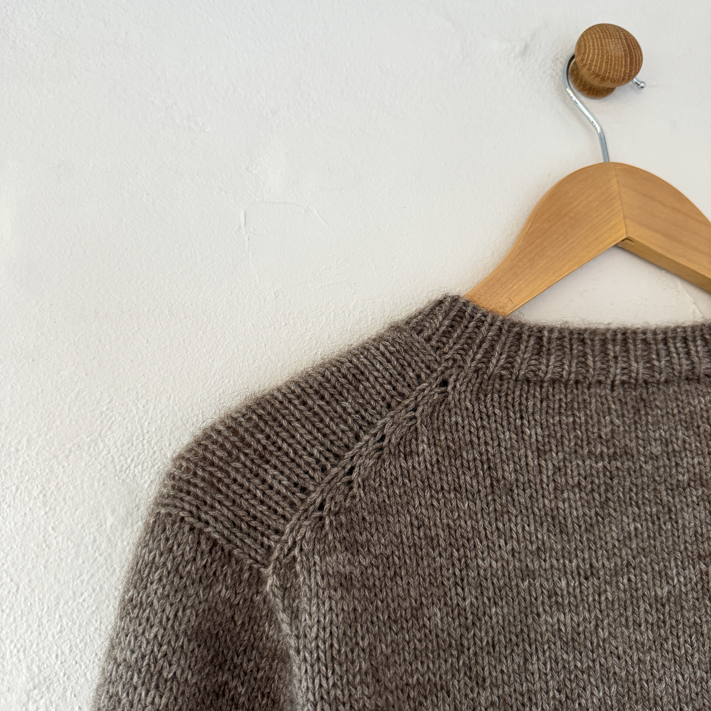 Tuck Sweater Man